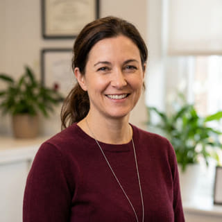 Laura Bennett, responsable des normes de la plateforme chez Noble Rendérie, photo de profil